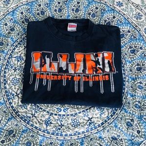 University of Illinois t-shirt